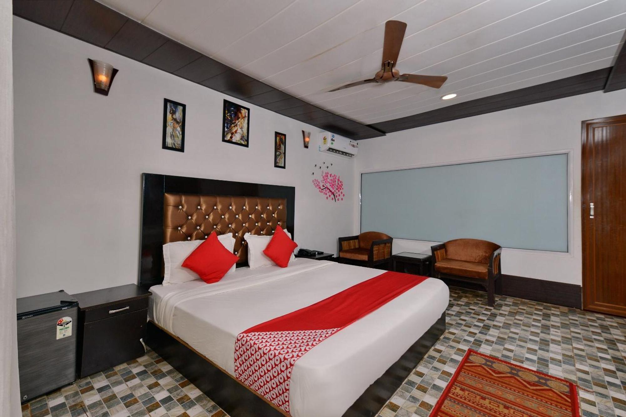Collection O Retreat Morjim Resort Dış mekan fotoğraf